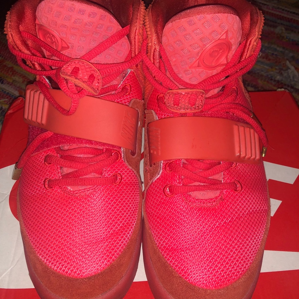 Nike Air Yeezy 2 Red October • limited edition •